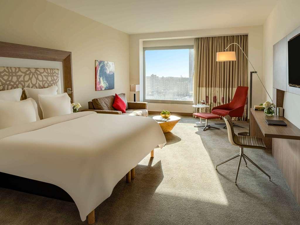 Novotel Jeddah Tahlia Zimmer foto