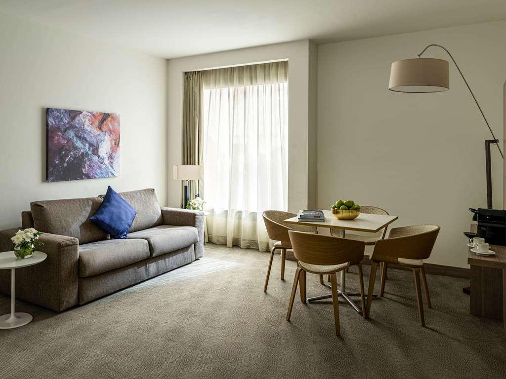 Novotel Jeddah Tahlia Zimmer foto